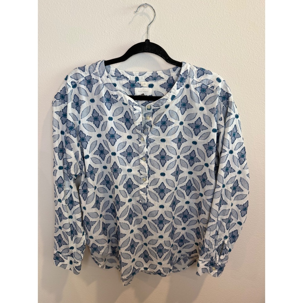 Loft The Softened Shirt Womens Large Blue White Geometric Embroidered Cotton Top